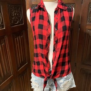 Red flannel tsnk with black lace tie ftont